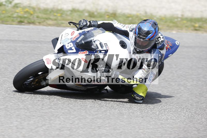 /09 19.04.2026  Caremotion get faster ADR/Gruppe rot/887